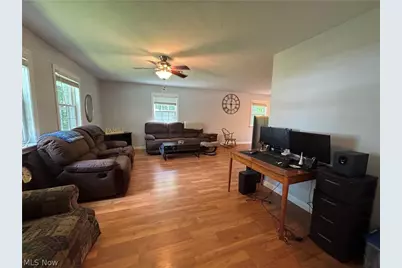 189 Ashtabula Point, Roaming Shores, OH 44084 - Photo 13