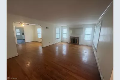 428 W Midlothian Boulevard, Youngstown, OH 44511 - Photo 3