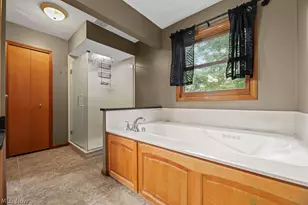 315 Valley Brook Oval, Hinckley, OH 44233 - Photo 23