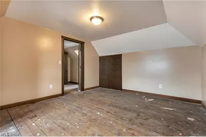12020 Easton Street NE, Alliance, OH 44601 - Photo 27