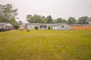 12762 St James Dr, Mantua, OH 44255 - Photo 31