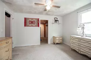 12762 St James Dr, Mantua, OH 44255 - Photo 15