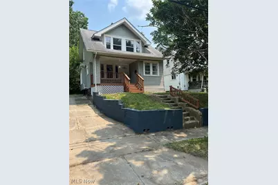 1101 Laurel Avenue, Akron, OH 44307 - Photo 1