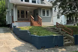 1101 Laurel Ave, Akron, OH 44307 - Photo 1