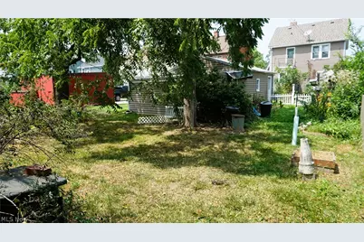 16409 Laverne Avenue, Loveland, OH 44135 - Photo 15