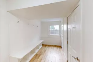 1464 Centerview Dr, Akron, OH 44321 - Photo 23