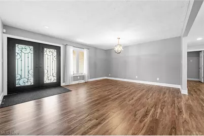 2109 E Pleasant Valley Road, Green Hills, OH 44131 - Photo 3