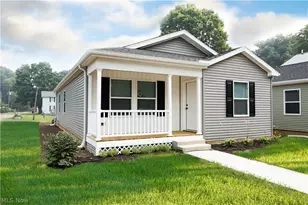 156 E Channel St, Newark, OH 43055 - Photo 1