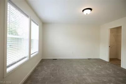 156 E Channel Street, Newark, OH 43055 - Photo 17