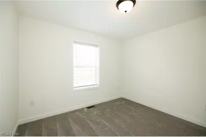 156 E Channel Street, Newark, OH 43055 - Photo 31