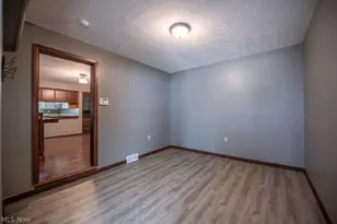 129 S James St, Dover, OH 44622 - Photo 41