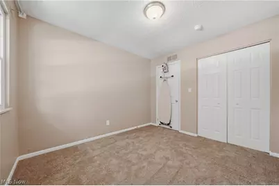 2059 Carlile Drive, Uniontown, OH 44685 - Photo 17