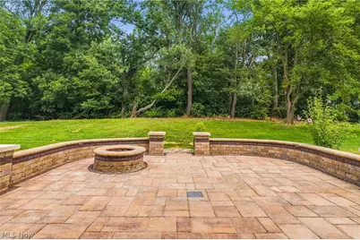 2559 Chadwell Circle NW, North Canton, OH 44720 - Photo 5