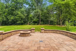 2559 Chadwell Cir NW, North Canton, OH 44720 - Photo 5