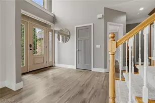 2559 Chadwell Cir NW, North Canton, OH 44720 - Photo 9