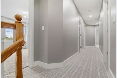 2559 Chadwell Circle NW, North Canton, OH 44720 - Photo 33