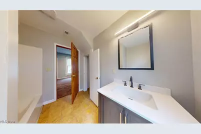 2053 W 95th Street, Loveland, OH 44102 - Photo 17