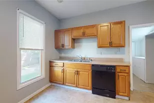 2053 W 95th St, Loveland, OH 44102 - Photo 21