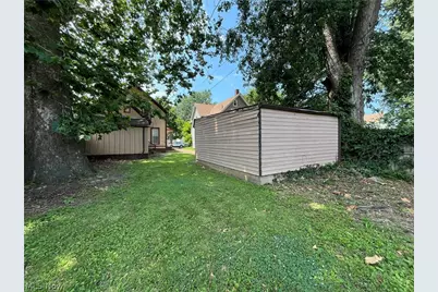 2053 W 95th Street, Loveland, OH 44102 - Photo 37