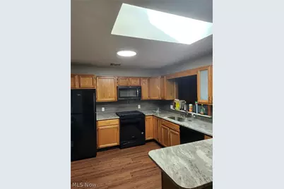 306 E Beech Street, Alliance, OH 44601 - Photo 3