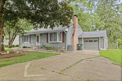 306 E Beech Street, Alliance, OH 44601 - Photo 1