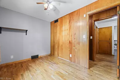 306 E Beech Street, Alliance, OH 44601 - Photo 13