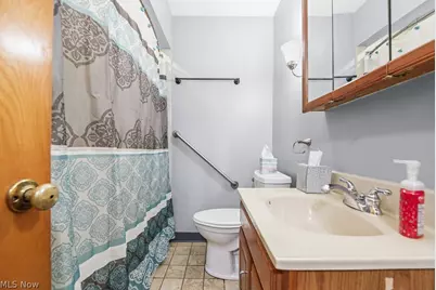 306 E Beech Street, Alliance, OH 44601 - Photo 15