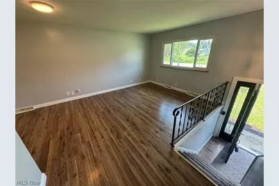 1168 Everbright Drive, Uniontown, OH 44685 - Photo 3