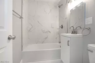 12215 Guardian Blvd, Loveland, OH 44135 - Photo 9