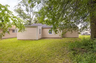 12215 Guardian Blvd, Loveland, OH 44135 - Photo 19