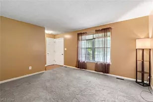 2483 Clara St, Cuyahoga Falls, OH 44221 - Photo 5
