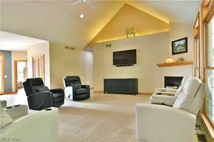 9216 Warren Painesville Rd, South Bloomfield, OH 44450 - Photo 15