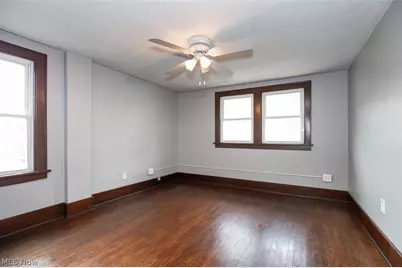 888 Harrison Avenue, Akron, OH 44314 - Photo 17