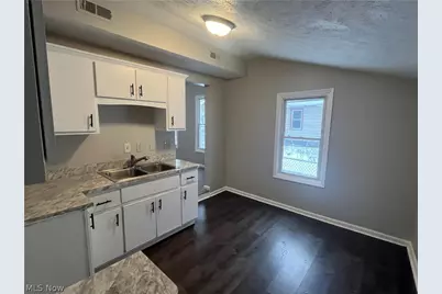 7728 Elton Avenue, Loveland, OH 44102 - Photo 9