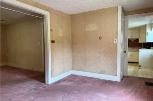 1644 W Mahoning Trumbull Co Line Rd, Mineral Ridge, OH 44440 - Photo 7