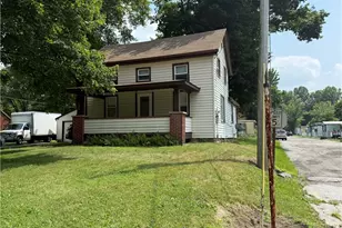 1644 W Mahoning Trumbull Co Line Rd, Mineral Ridge, OH 44440 - Photo 13