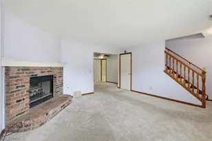 130 High Point Dr, Medina, OH 44256 - Photo 5