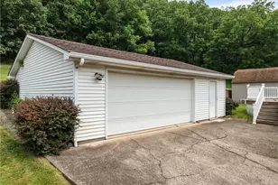 333 Patricia Ave, Weirton, WV 26062 - Photo 29