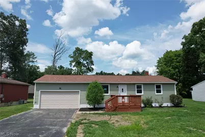 17964 Glendale Avenue, Lake Milton, OH 44429 - Photo 1