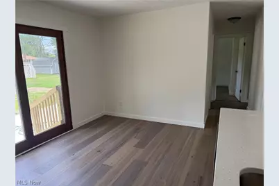 17964 Glendale Avenue, Lake Milton, OH 44429 - Photo 5