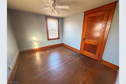 2426 Shirley Road, Youngstown, OH 44502 - Photo 15