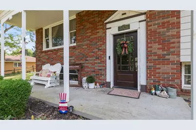 5020 Cliffrock Drive, Zanesville, OH 43701 - Photo 3
