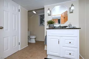 4605 Frazer Ave NW, Canton, OH 44709 - Photo 33
