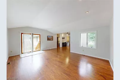 5484 Vermouth Street NW, North Canton, OH 44720 - Photo 7
