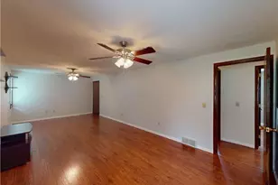 5484 Vermouth St NW, North Canton, OH 44720 - Photo 15