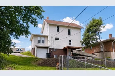 616 Buena Vista Boulevard, Steubenville, OH 43952 - Photo 3