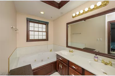 598 Saguaro Place, Barberton, OH 44203 - Photo 19