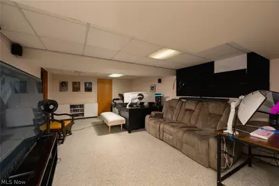 598 Saguaro Place, Barberton, OH 44203 - Photo 31