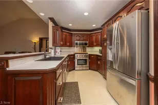 598 Saguaro Pl, Barberton, OH 44203 - Photo 11
