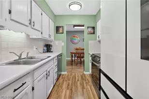 910 Marilyn Dr, Wooster, OH 44691 - Photo 5